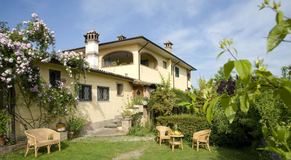 مبيت وإفطار Selci  La Vecchia Quercia المظهر الخارجي الصورة
